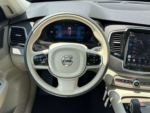 Used 2025 Volvo XC90 T8 Plus w/ Protection Package Premier AWD/4WD image 27