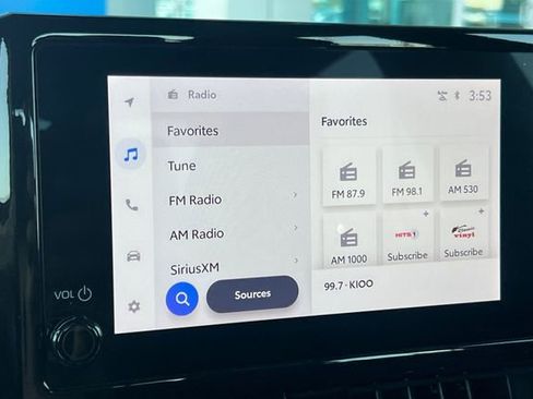 Used 2023 Toyota Corolla LE image 23