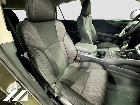 Certified 2025 Subaru Outback Premium image 28