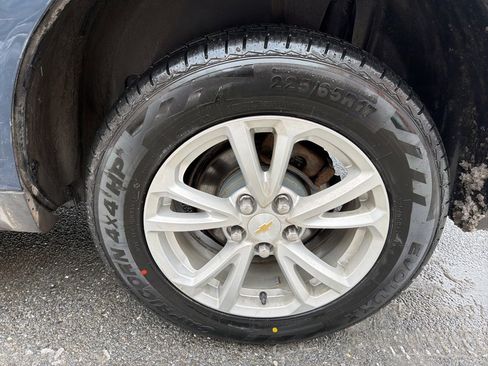 Used 2016 Chevrolet Equinox LT w/ Convenience Package image 11