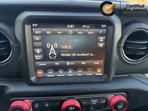 Certified 2022 Jeep Gladiator Overland AWD/4WD image 73