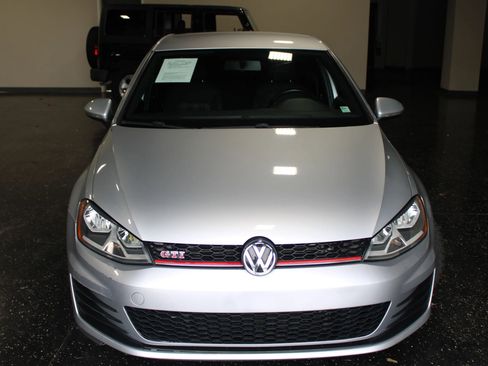 Used 2016 Volkswagen GTI S image 5