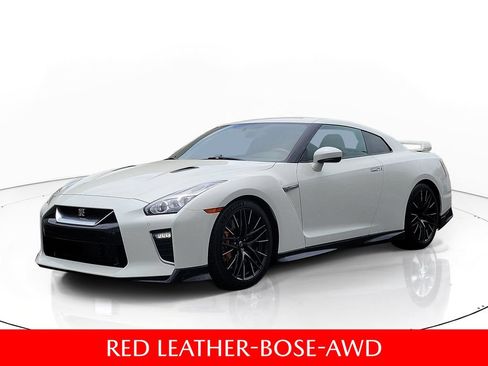 Used 2021 Nissan GT-R Premium AWD/4WD image 1