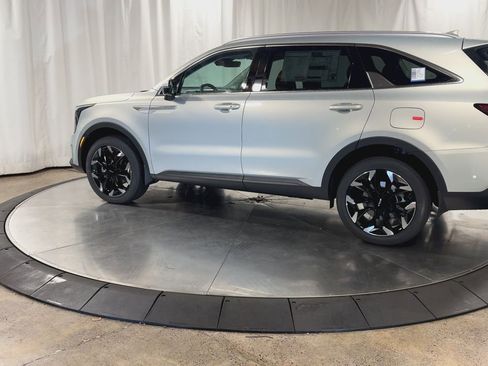 New 2026 Kia Sorento EX image 6
