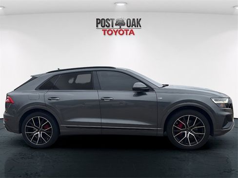 Used 2019 Audi Q8 Premium Plus w/ Premium Plus image 8