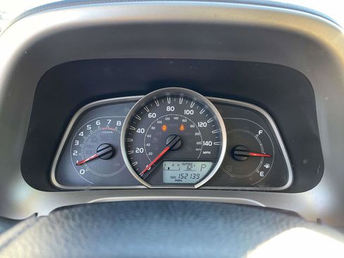 Used 2013 Toyota RAV4 LE image 17