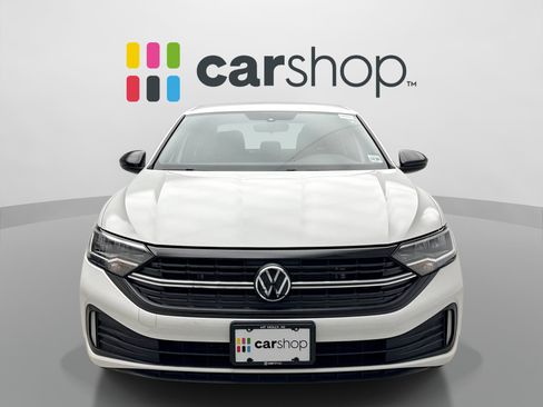 Used 2023 Volkswagen Jetta Sport FWD image 8