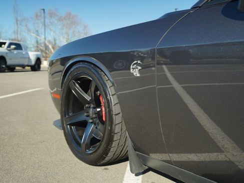 Used 2019 Dodge Challenger SRT Hellcat w/ Laguna Leather Package image 35