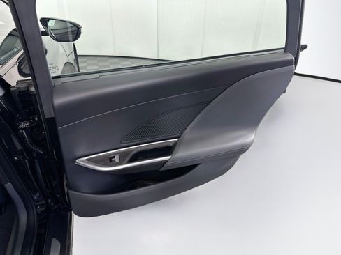 Used 2024 Lucid Air Touring AWD/4WD image 31
