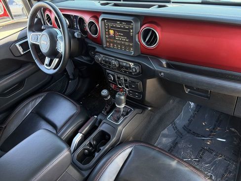 Used 2020 Jeep Gladiator Rubicon AWD/4WD image 22