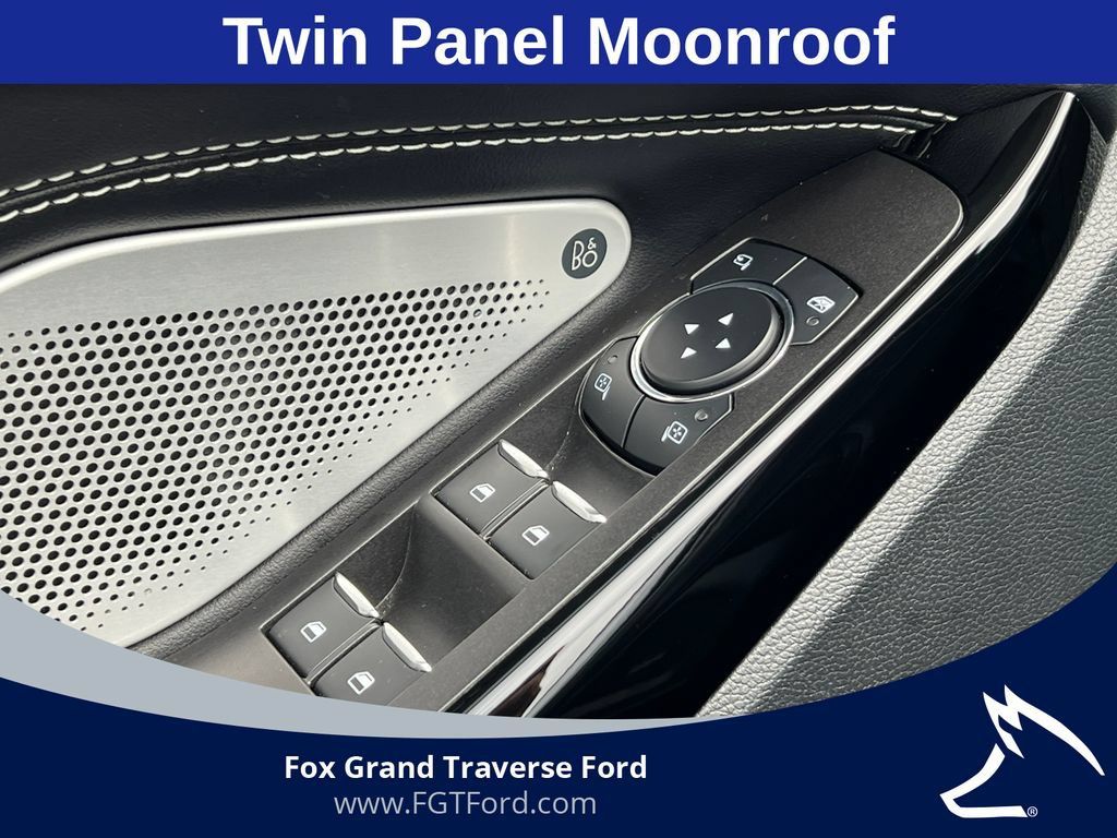 Used 2023 Ford Explorer ST w/ Equipment Group 401A AWD/4WD image 20