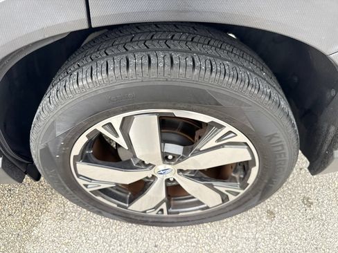 Used 2021 Subaru Forester Touring AWD/4WD image 12