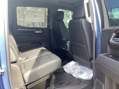 New 2026 GMC Sierra 1500 Elevation w/ Elevation Premium Package AWD/4WD image 19