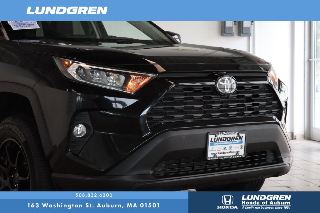Used 2019 Toyota RAV4 XLE AWD/4WD image 29