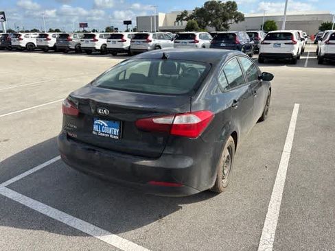 Used 2016 Kia Forte LX FWD image 5