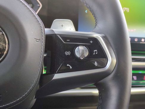 Certified 2024 BMW 760i xDrive w/ Executive Package image 26