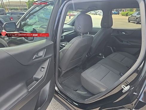 Used 2026 Chevrolet Equinox LT FWD image 22
