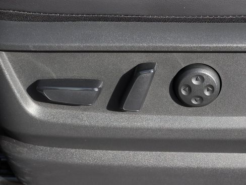 Certified 2025 INFINITI QX80 Luxe image 19