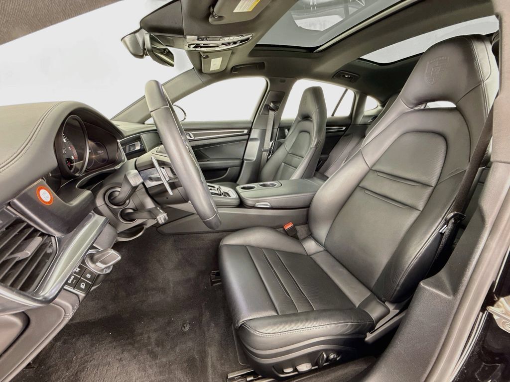 Certified 2023 Porsche Panamera Platinum Edition w/ Sport Chrono Package RWD image 5