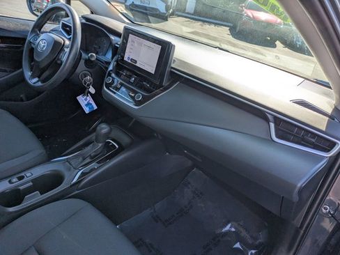 Used 2023 Toyota Corolla LE image 6