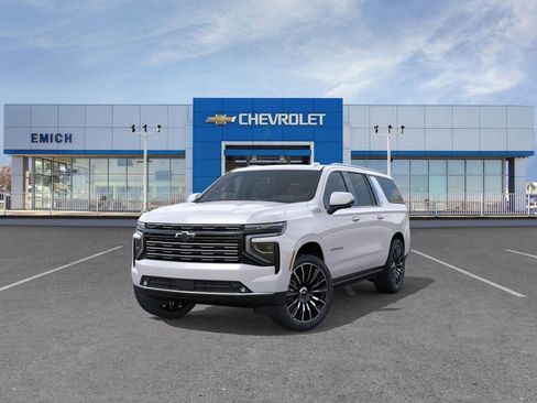 New 2025 Chevrolet Suburban High Country image 8