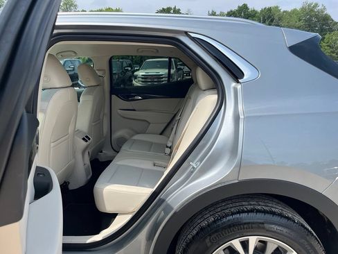 Used 2023 Buick Envision Preferred AWD/4WD image 28