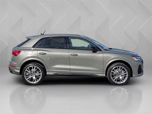 New 2025 Audi Q3 2.0T Premium Plus image 7