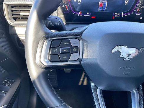 Used 2025 Ford Mustang GT RWD image 23