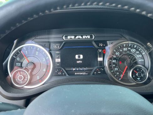 Used 2023 RAM 2500 Laramie AWD/4WD image 30