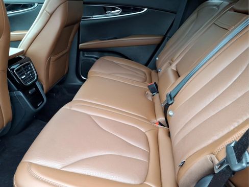 Certified 2023 Lincoln Nautilus Reserve AWD/4WD image 18