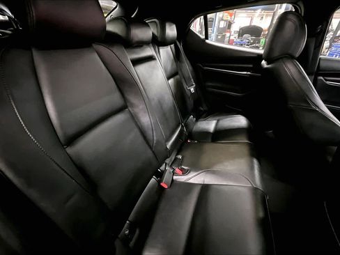 Used 2021 MAZDA MAZDA3 s image 17