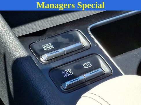 Used 2024 Hyundai Sonata SEL FWD image 24