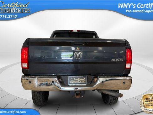 Used 2016 RAM 2500 Tradesman w/ Chrome Appearance Group AWD/4WD image 7