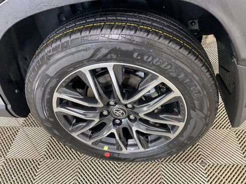 New 2026 Toyota Corolla Cross XLE image 5