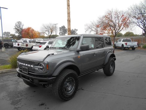 New 2025 Ford Bronco Badlands w/ Sasquatch Package image 26