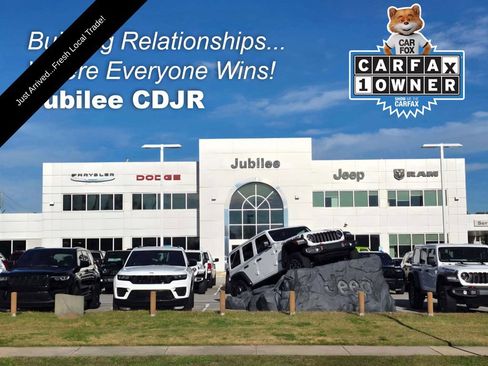 Used 2025 Jeep Grand Cherokee L Laredo w/ Luxury Tech Group I AWD/4WD image 6