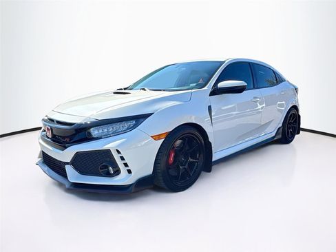 Used 2019 Honda Civic Type R image 3