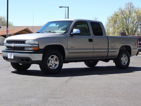 Used 2002 Chevrolet Silverado 1500 LS w/ Heavy Duty Suspension Pkg image 12