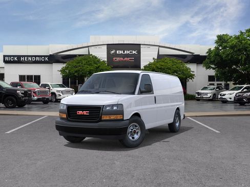 New 2026 GMC Savana 2500 w/ Driver Convenience Package RWD image 10