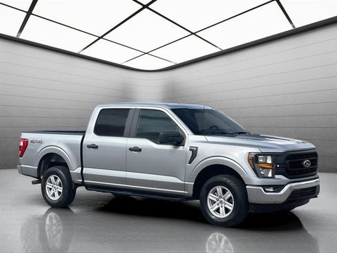 Used 2023 Ford F150 XL w/ XL Chrome Appearance Package image 3