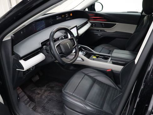 Used 2024 Lincoln Nautilus Reserve w/ Equipment Group 202A image 28