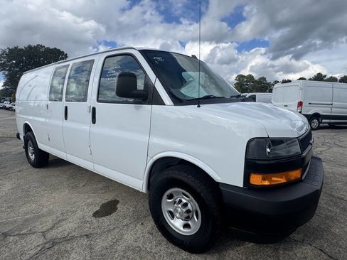 Used 2021 Chevrolet Express 2500 Extended w/ Safety Package image 8