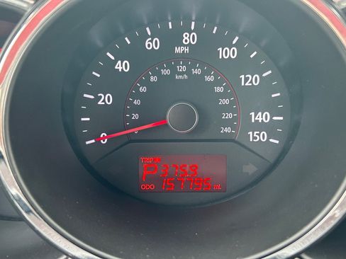 Used 2013 Kia Sorento LX w/ Convenience Pkg FWD image 14