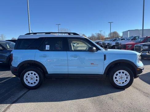 Used 2023 Ford Bronco Sport Heritage Limited image 3