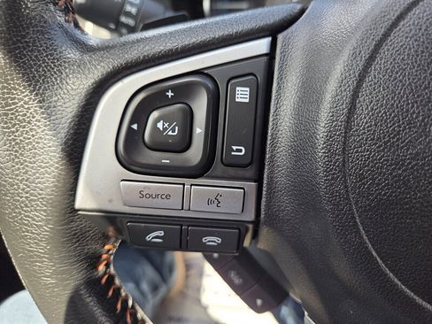 Used 2017 Subaru Crosstrek 2.0i Limited w/ Popular Package #2 image 16