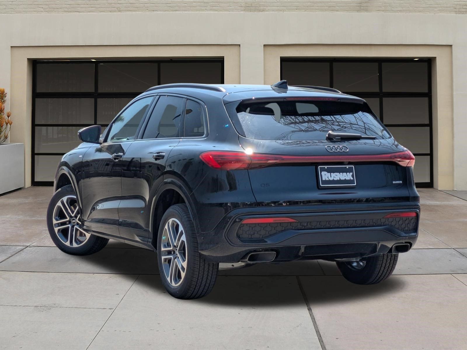 New 2026 Audi Q5 2.0T AWD/4WD image 3