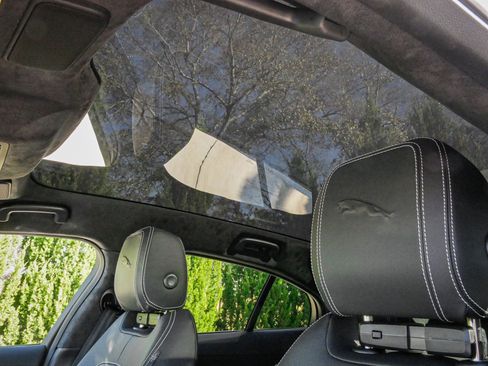 Used 2024 Jaguar I-PACE R-Dynamic HSE AWD/4WD image 28