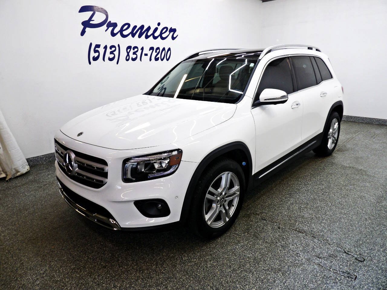 Used 2021 Mercedes-Benz GLB 250 4MATIC image 1