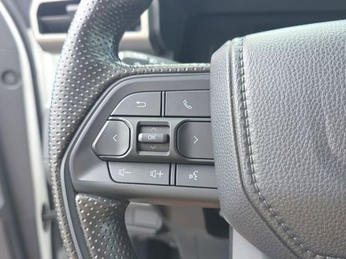 Used 2024 Toyota Tacoma SR RWD image 28