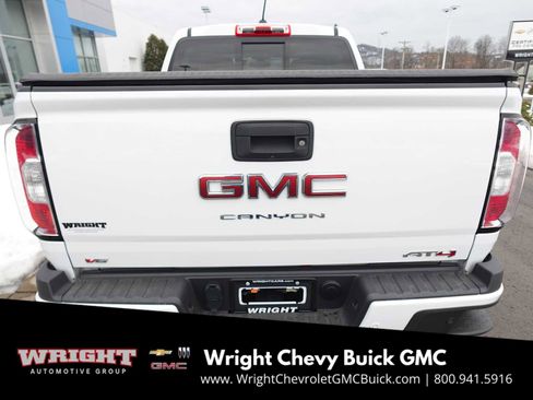 Used 2022 GMC Canyon AT4 image 4